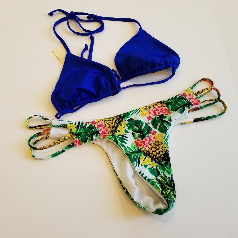 NWOT Pineapple Stappy Bikini Bottom
